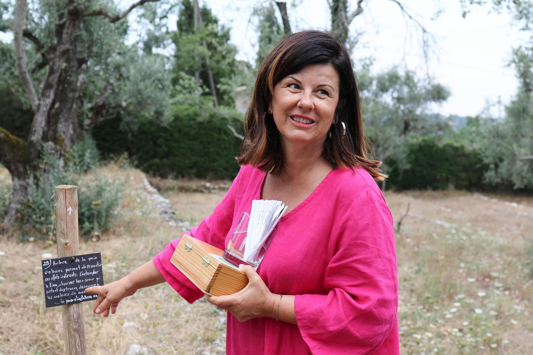 olfactocoaching, coaching, accompagnement odeurs, odorat, formation, animation groupe, coaching olfactif, voyage du héros, développement personnel, formation olfactocoaching, projet, coaching de vie, accompagnement de projet, olfactothérapie, olfacto, coaching avec les odeurs, approche corporelle, mieux-être